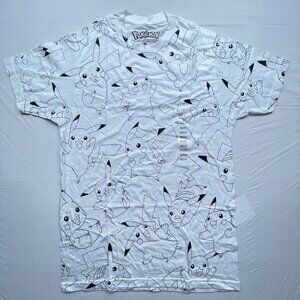 Pokemon NWT Womens/Unisex Medium T-shirt